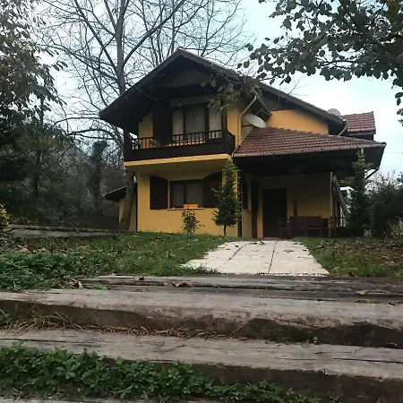 Villa Otantik
